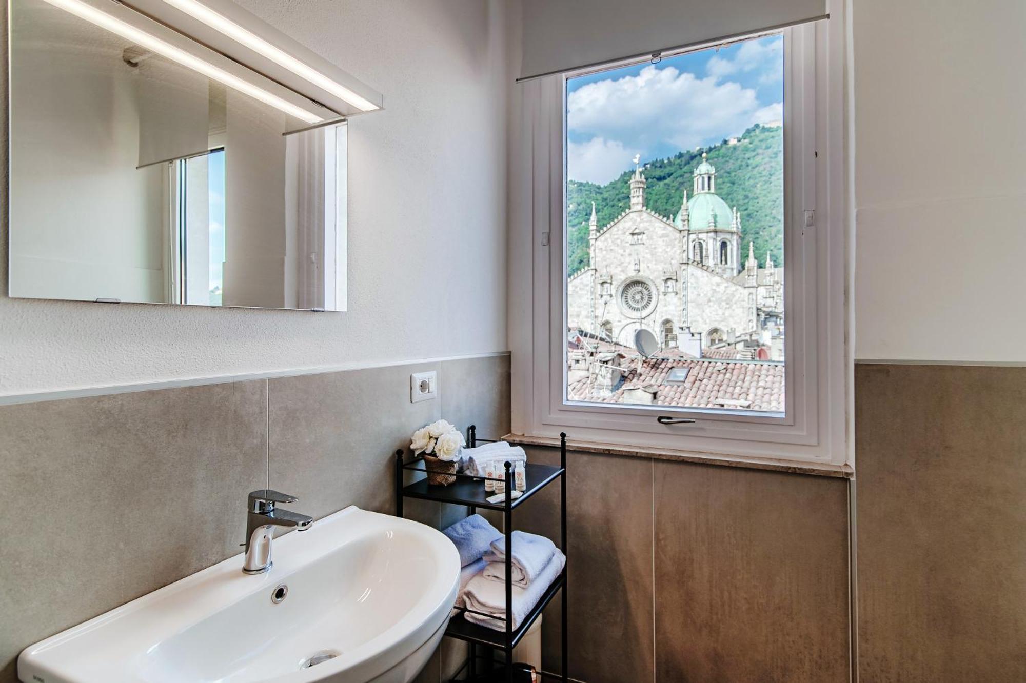 Downtown Como-Luxury Suites Exteriér fotografie