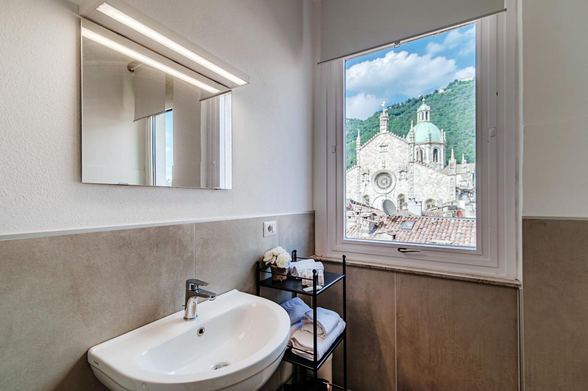 Downtown Como-Luxury Suites Exteriér fotografie