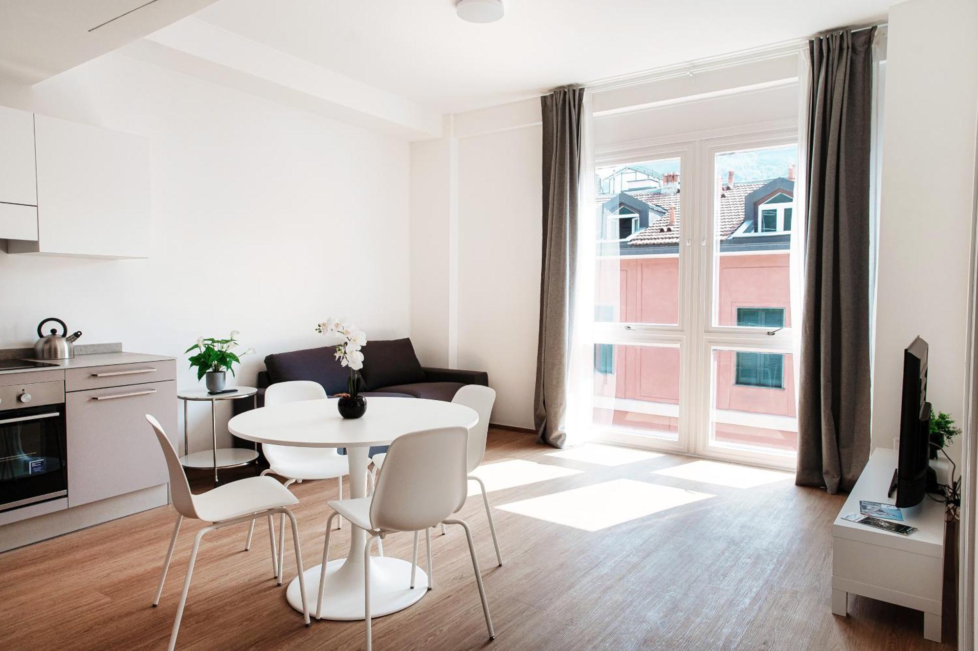 Downtown Como-Luxury Suites Exteriér fotografie